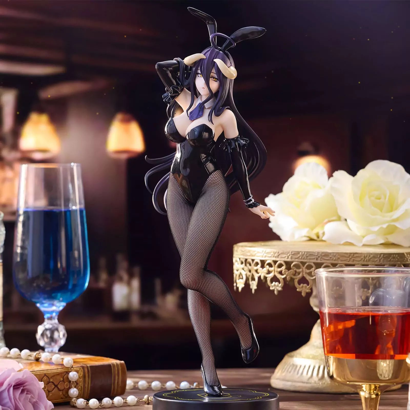 Anime Figur Card Club Shop /  PVC Statue Albedo Overlord Bunny Costume 