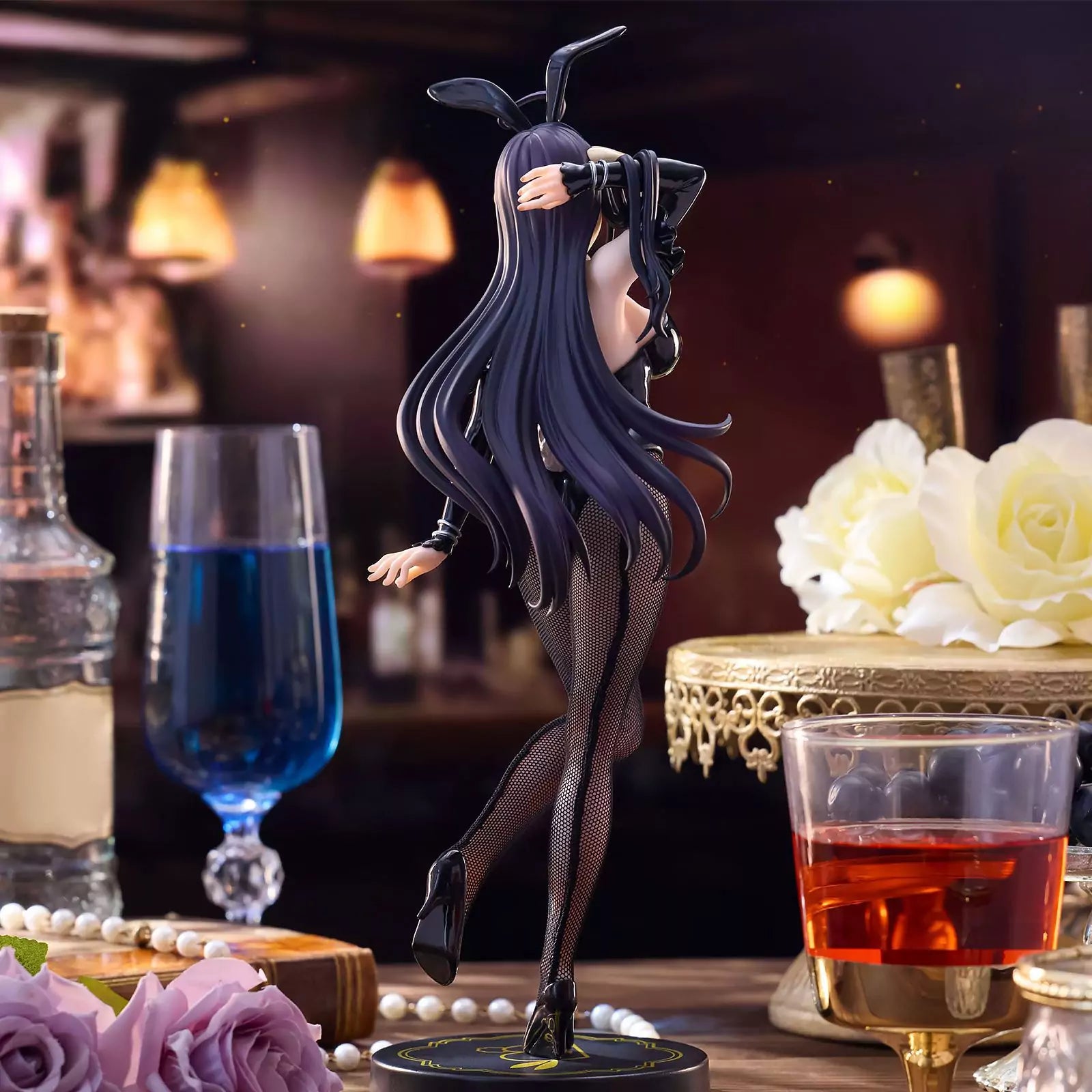Anime Figur Card Club Shop /  PVC Statue Albedo Overlord Bunny Costume 