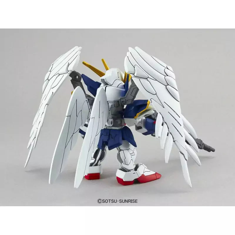 GUNDAM - SD Gundam EX-Standard 004 Wing Gundam Zero (EW) - Model Kit Gunpla