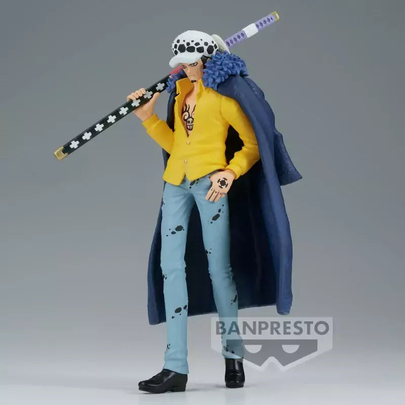 ONE PIECE - TRAFALGAR LAW LO SHUKKO 17cm Figurine